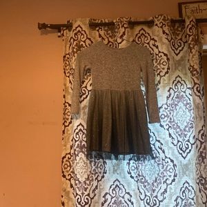 Girls dress size 7
